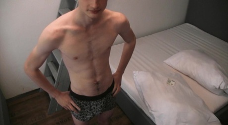 homoseksuel interracial gloryhole sex dejligt pic