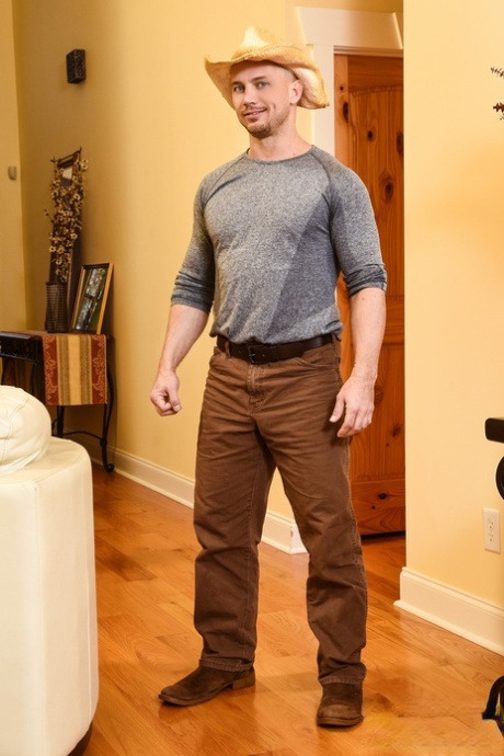 homoseksuel ballbusting cbt smuk gratis fotos