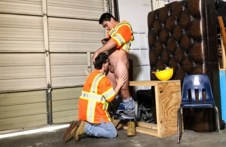 homoseksuel amatør offentlig nøgenhed top nøgen pic