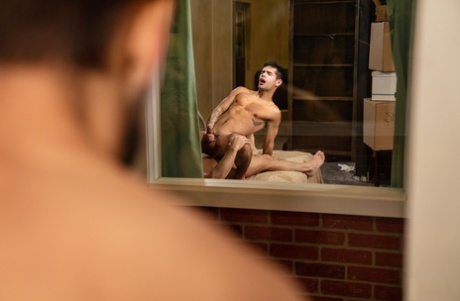homoseksuel brusebad skjult kamera porno perfekt Foto