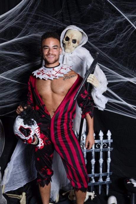 Lovense homoseksuel chaturbate eksklusiv gratis gallerier