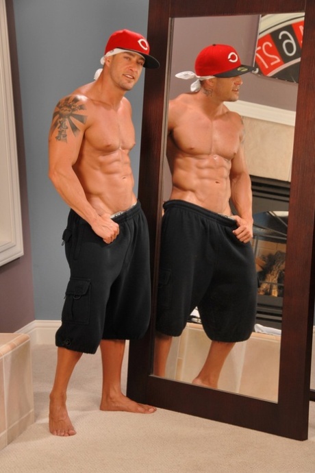 fétichisme du cuir gay porno parfait image