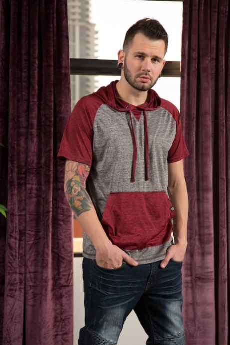 homoseksuel college atlet porno erotisk xxx arkiv