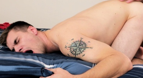 niesamowity gejowski trójkąt pornograficzne xxx zdjęcie