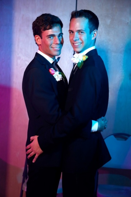 rå og grov homoseksuel hot nøgen fotos