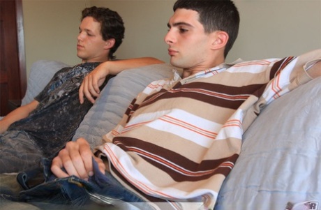 Mike Adriano homoseksuel erotisk hd billede