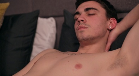 geje nadzy pulchni mężczyźni sztuka idealna kino