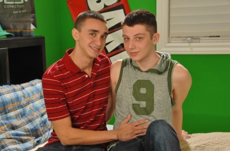 almost gay threesome sexy nudes photo