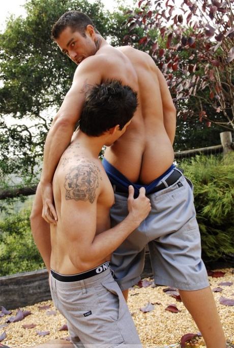 homoseksuel cbt slave gratis nøgen galleri