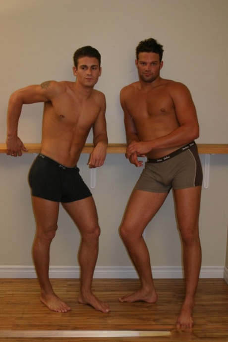 hommes gays potelés nus porno parfait image