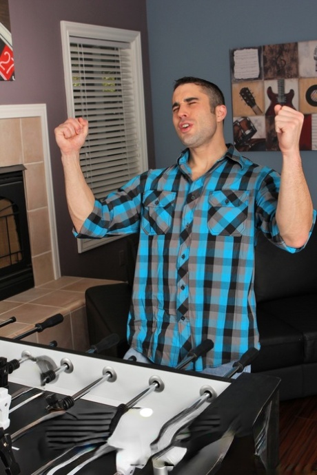 homoseksuel trekant porno hd gallerier