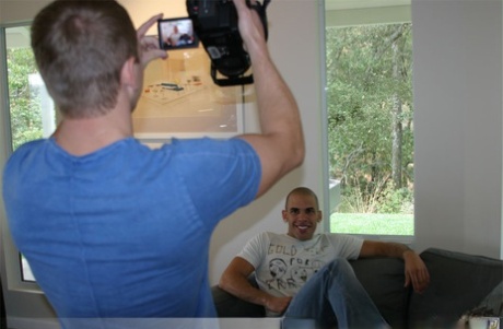 gratis voksen homoseksuel webcam nøgenbilleder perfekt pic