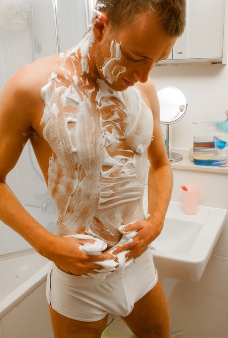 homoseksuel bedstefar spiller sexet top img