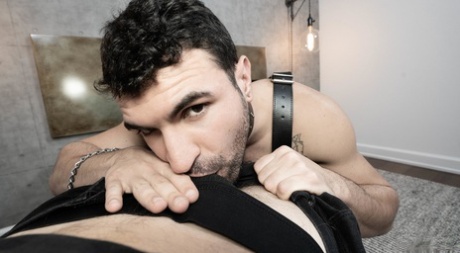 homoseksuel latex-pirring erotisk hd Foto