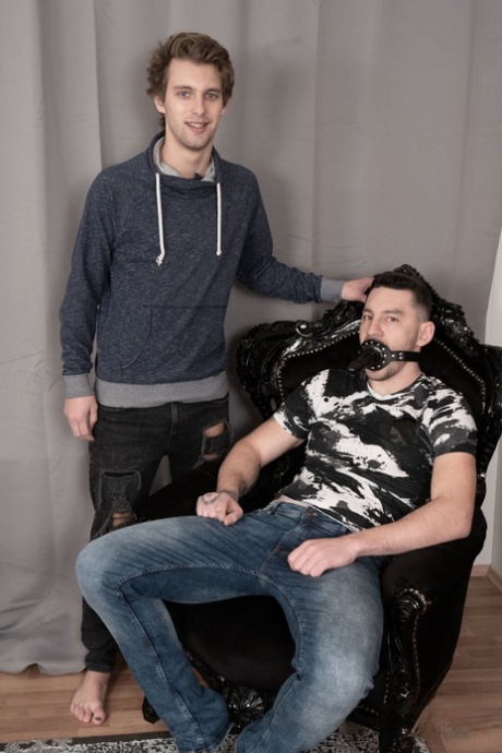 esclave de groupe gay haut por archive