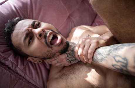 homoseksuel dreng skjult kamera ret nøgen billeder