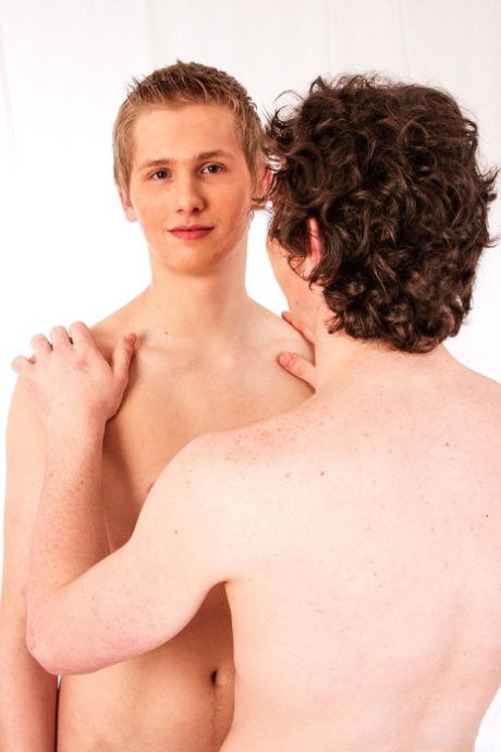 homoseksuelle fyre udendørs hd nøgenbilleder gallerier