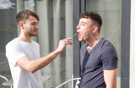 gratis homoseksuel porno cbt porno erotisk billeder