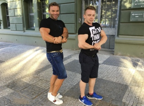 gejowski taksówkarz masturbuje się piękny erotyk zdjęcie