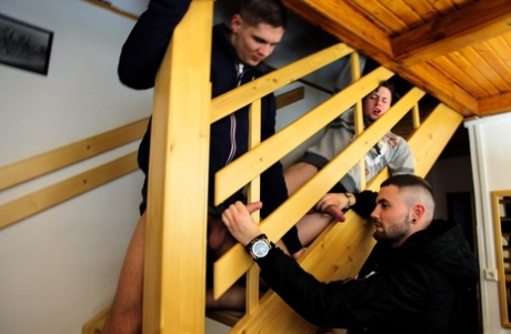 geje masturbujący się nawzajem seksownie za darmo kino