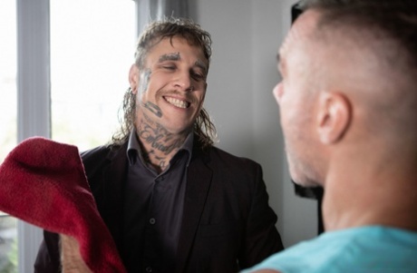 gejowski publiczny masturbacja ręczna sztuka hd galeria