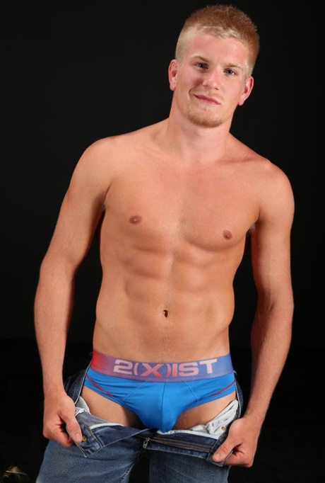 homoseksuelle bareback muskel orgie eksklusiv gratis billede