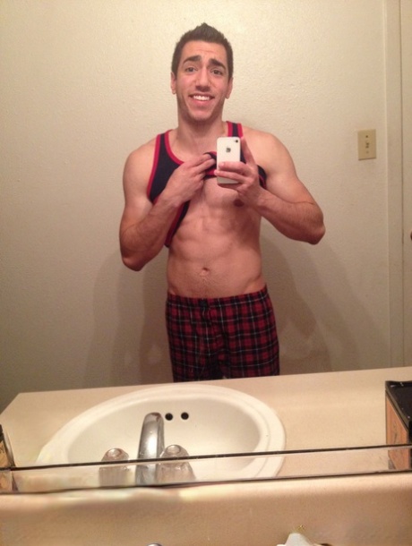 hardcore gay masturbation nudes pic