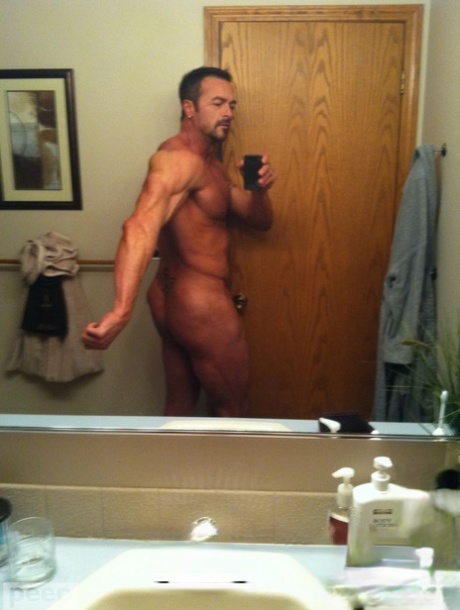 homoseksuel kontor trekant top gratis Foto
