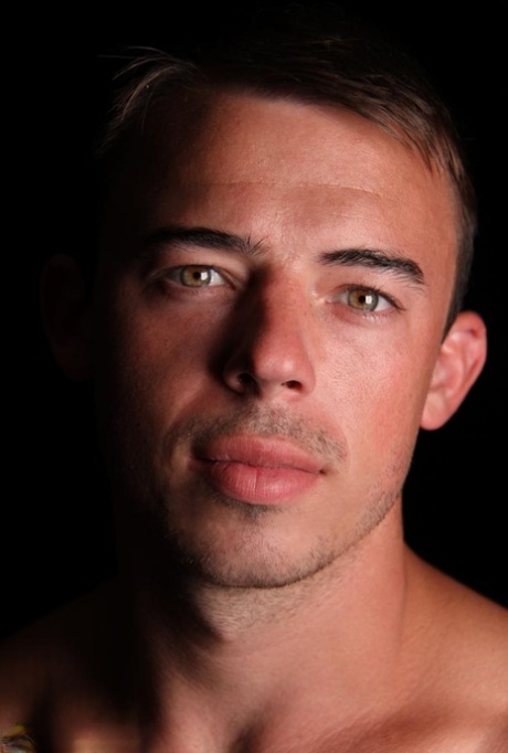 homoseksuel teenager solo pornografi af høj kvalitet gallerier