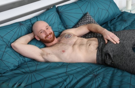 rigtig homoseksuel trekant høj kvalitet fotos