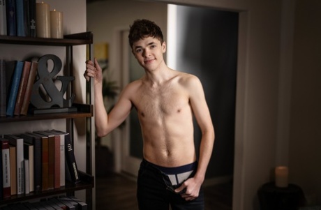 gay hloryhole sexy nudes photos
