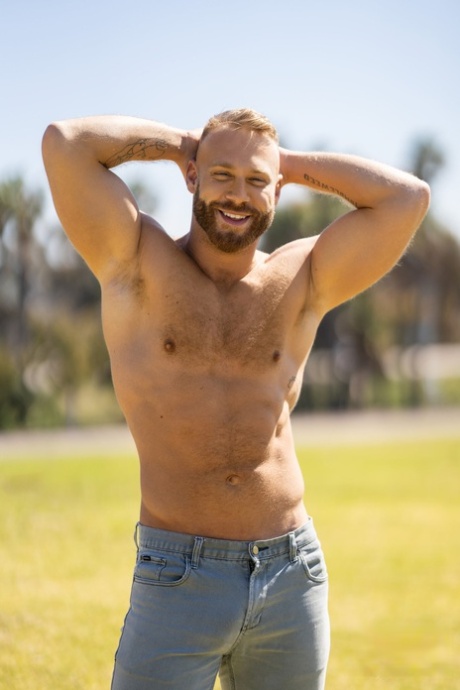 homoseksuel sidde på pik nøgen hot gallerier