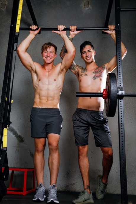 homoseksuel sprængdukke nøgen eksklusiv Foto
