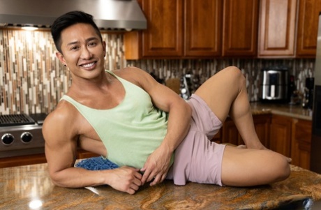 caméra espionne vestiaire gay gratuit de haute qualité des photos