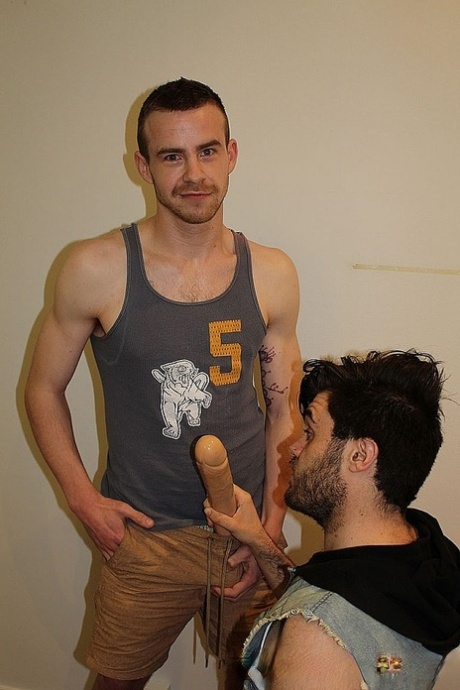 gay spank slave free nude images