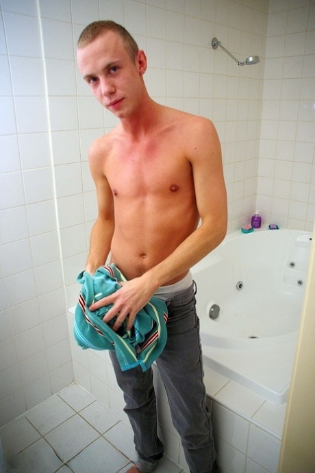 bubble butt gay pov nudes image