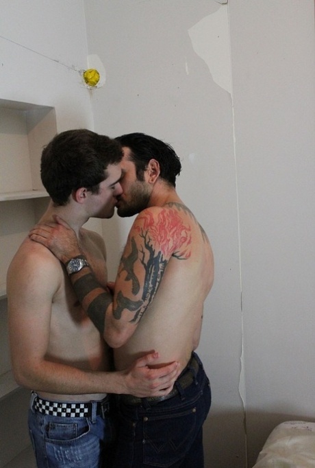homoseksuel sportsmand bondage hot perfekt fotos