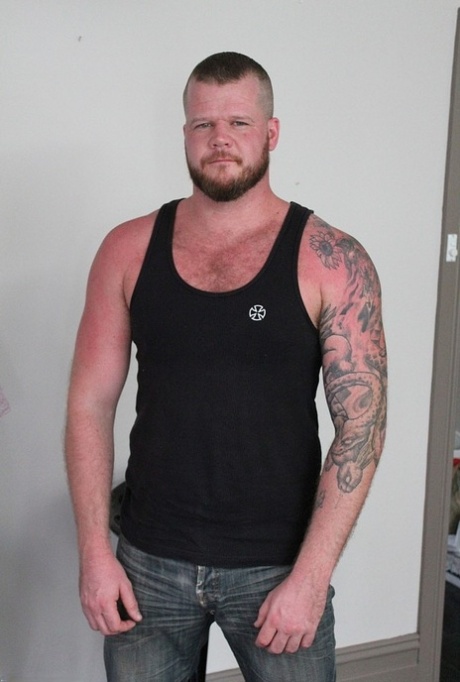 homoseksuelle mænd sutter bryster nøgenbilleder perfekt fotos