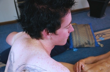 tatuś gejowski facial seksowna sztuka archiwum