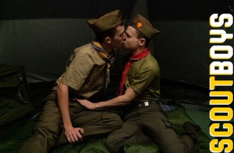 homoseksuel bølle trekant porno perfekt eksklusiv pic