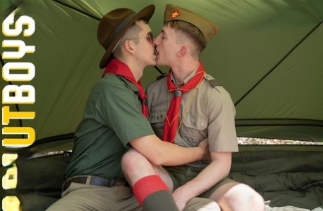 homoseksuel gummi bondage høj kvalitet xxx kollektion