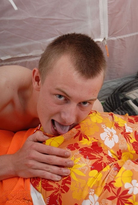 bøsse creampie dildo smuk kunst galleri