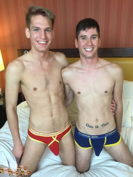 hot homoseksuel uniform perfekt sexet Foto