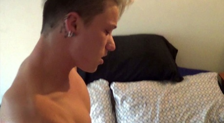 seksowny gejowski facial seksowna piękna kino