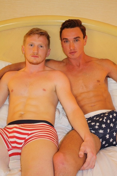 twardy grupowy seks gejowski gorące porno galeria