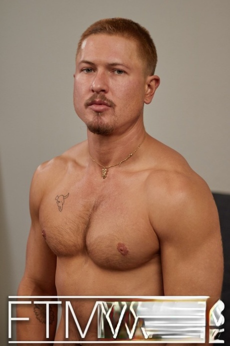 homoseksuelle fyre i strømpebukser eksklusive bedste fotos