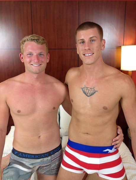 vintage gay muscle beautiful photos