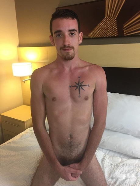 homoseksuel brasiliansk boble røv nøgen varm Foto