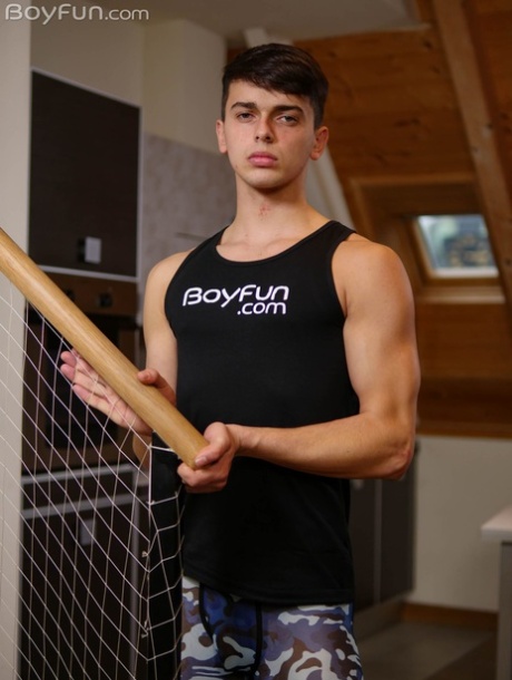 homoseksuel interracial gloryhole voksen gratis img