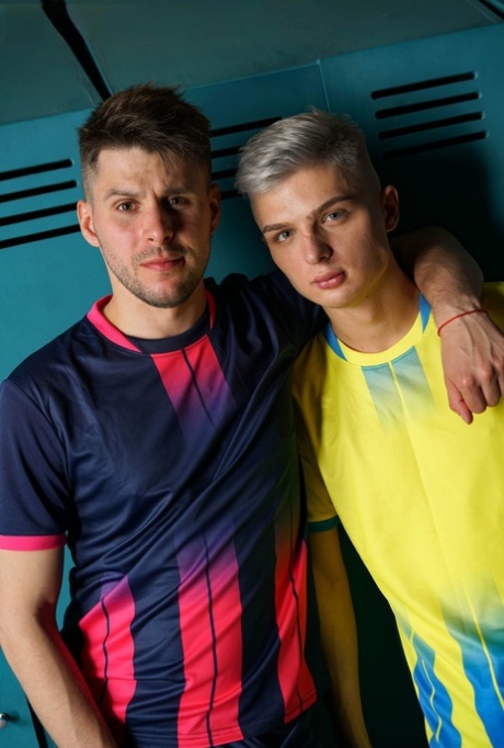 stor pik homoseksuel analsex med ansigtsbehandling nøgenbilleder xxx kollektion